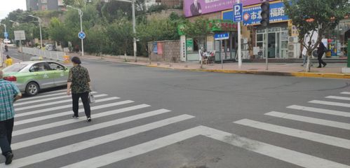 市北交警完善妇幼儿童医院周边交通设施 曝光一重点运输企业